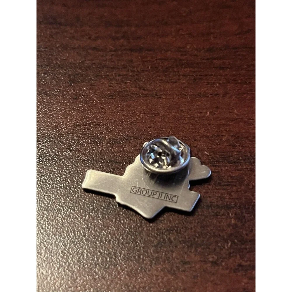 McDonald’s French Fries “Job Well Done!” Employee Lapel Hat‎ Pin